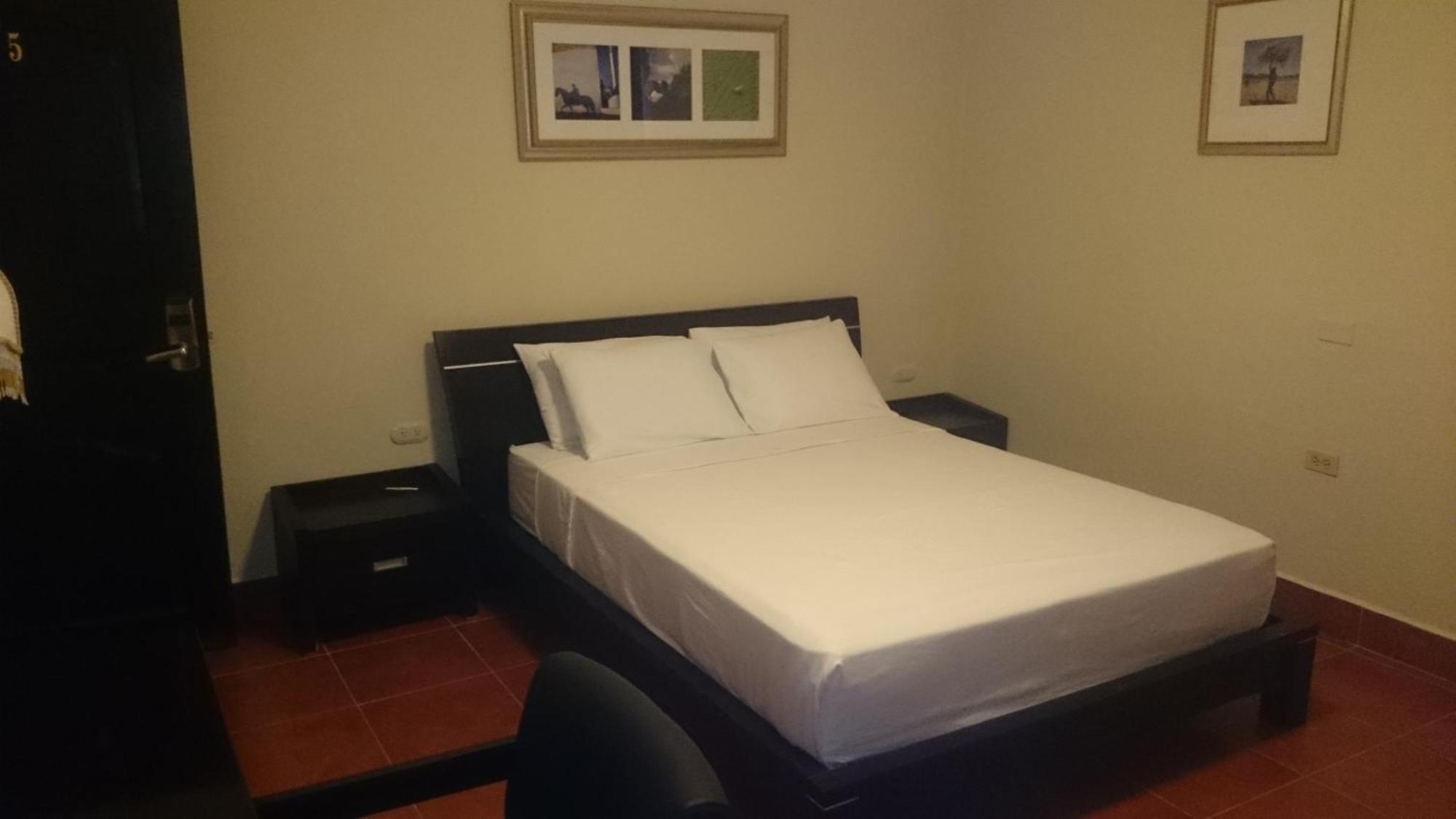 Hotel Los Altos Estelí Cameră foto